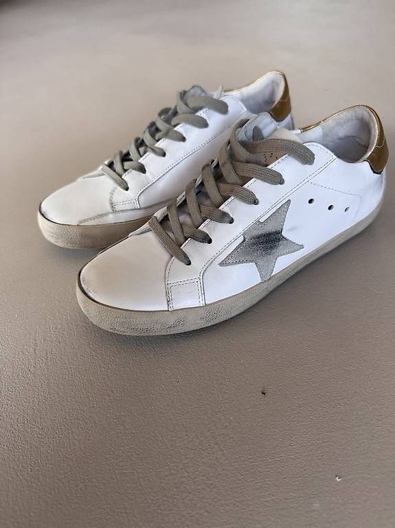 Scarpe da donna: Scarpe superstar one star – Usato da Losone venduto da lis_g7kl