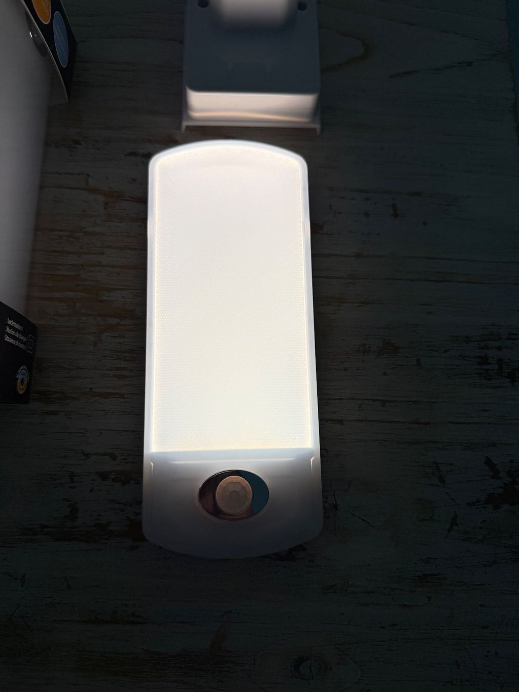 Lampes: 2x LED Orientierungsleuchte mit Bewegungssensor, Neu – Neuf (Voir description) à Wolfwil par Inseider12 5