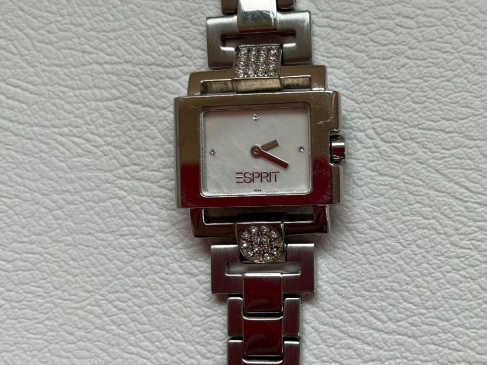 Esprit Montres: Armbanduhr /// Esprit – D'occasion à Brittnau par Zofigerin