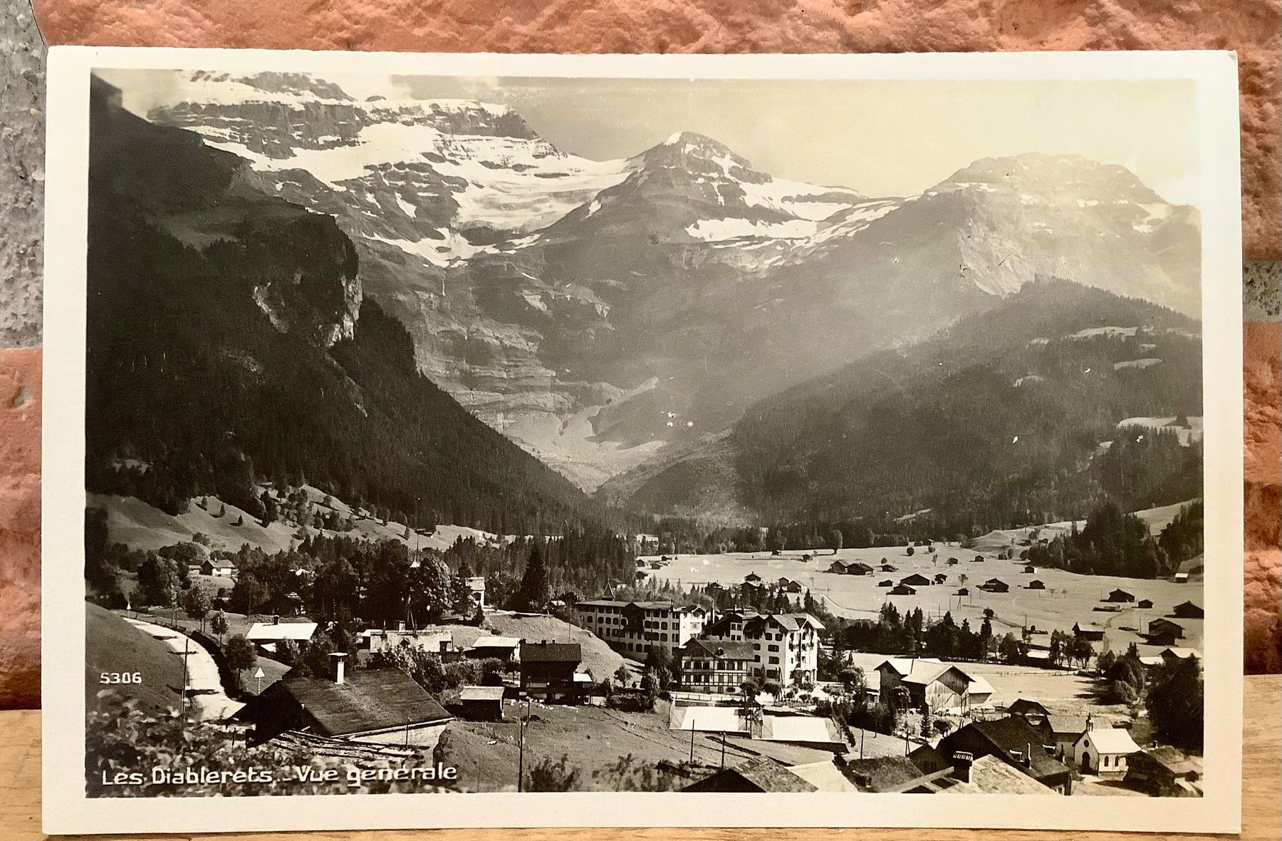Cartes postales: 1930 - LES DIABLERETS - Vue generale – D'occasion à Root par ENGLAND-TREASURES