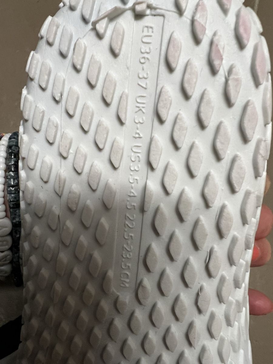 Decathlon Scarpe per ragazzi: Wasserschuhe Gr. 36-37 – Nuovo (secondo la descrizione) da Holderbank AG venduto da bg79 3
