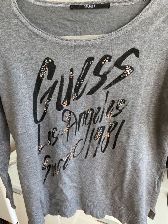 Cooler Pullover Guess Gr S mit Nieten
