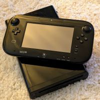 Nintendo Wii U Komplettset mit 9 Spielen
