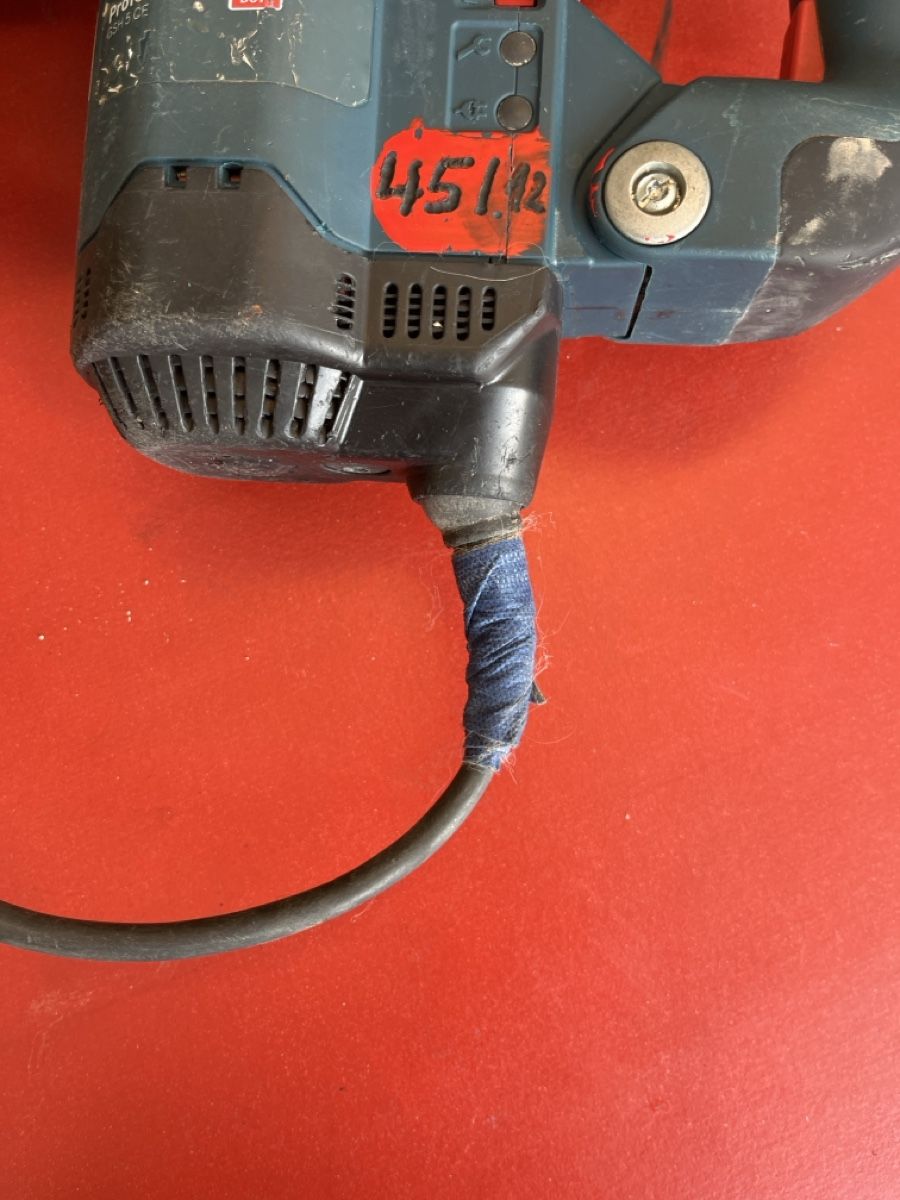 Tutte le macchine: bosch spitzmaschine GSH 5 CE – Usato da Zürich venduto da resvad 3
