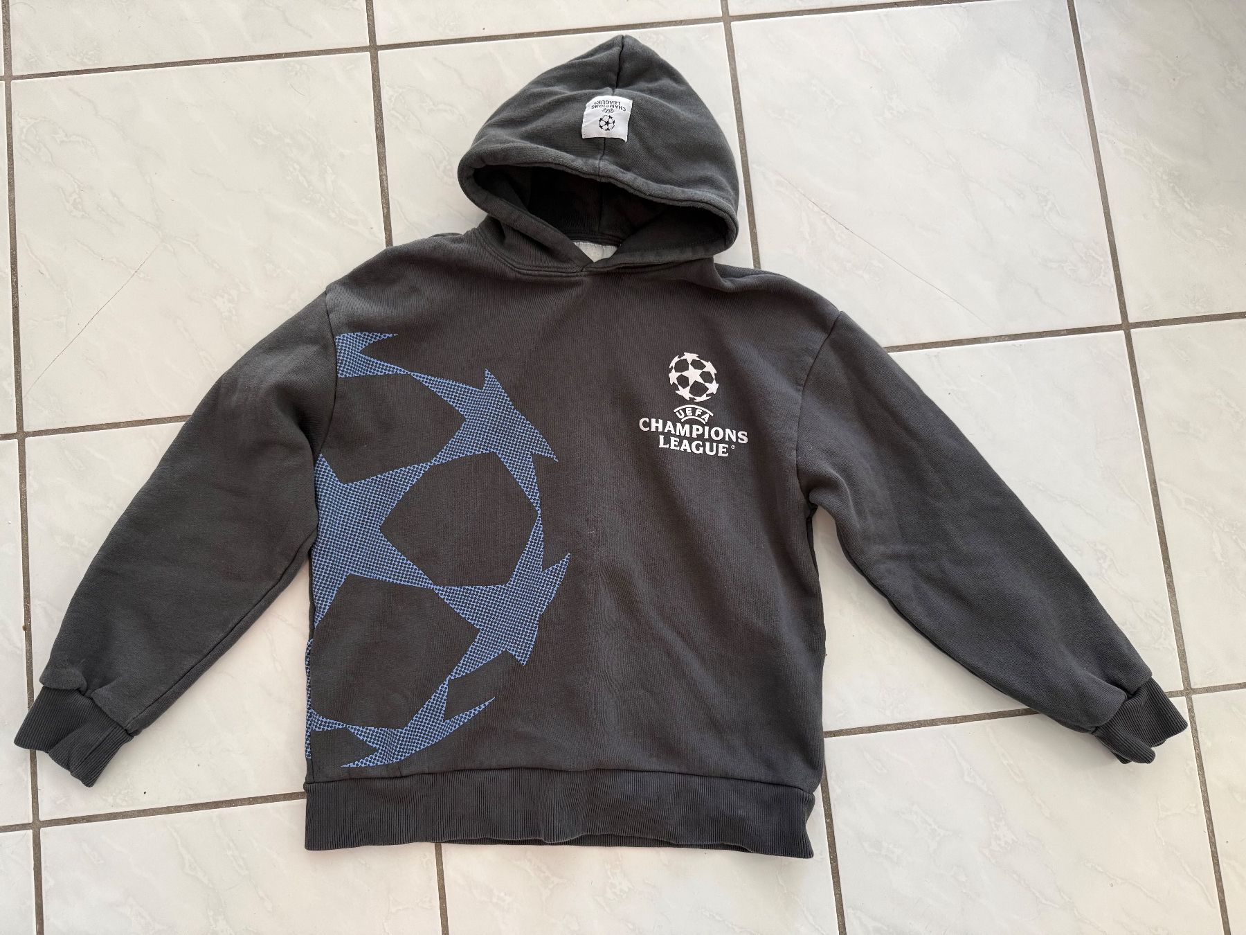 Zara Maglioni & Felpe: Kapuzenpullover Zara Gr. 152 – Usato da Wettswil venduto da clahelc