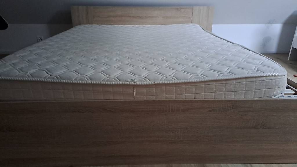 Betten: Lit avec matelas  – Gebraucht aus Bellerive VD von tak_vz68 1