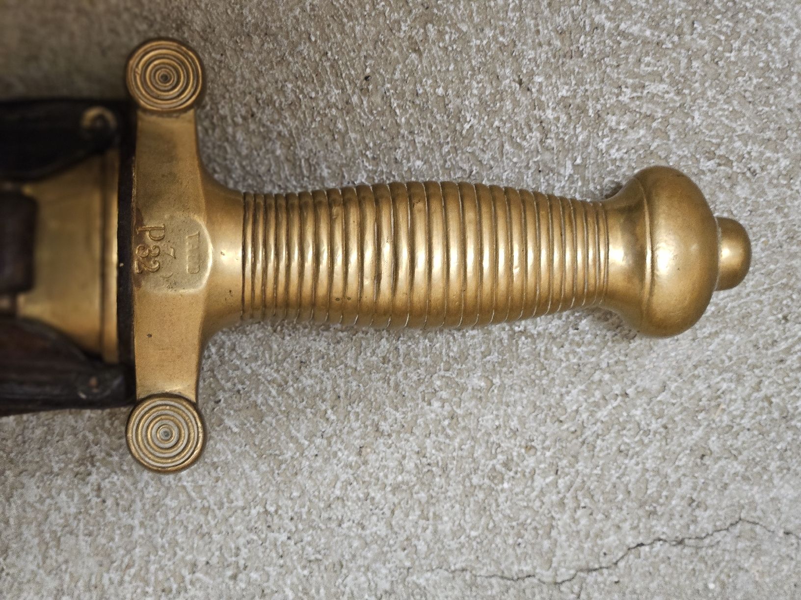Altre raccolte & rarità: Schweizer Sappen-Säbel Modell 1852 mit Lederscheide – Usato da Römerswil LU venduto da Feerdi 4