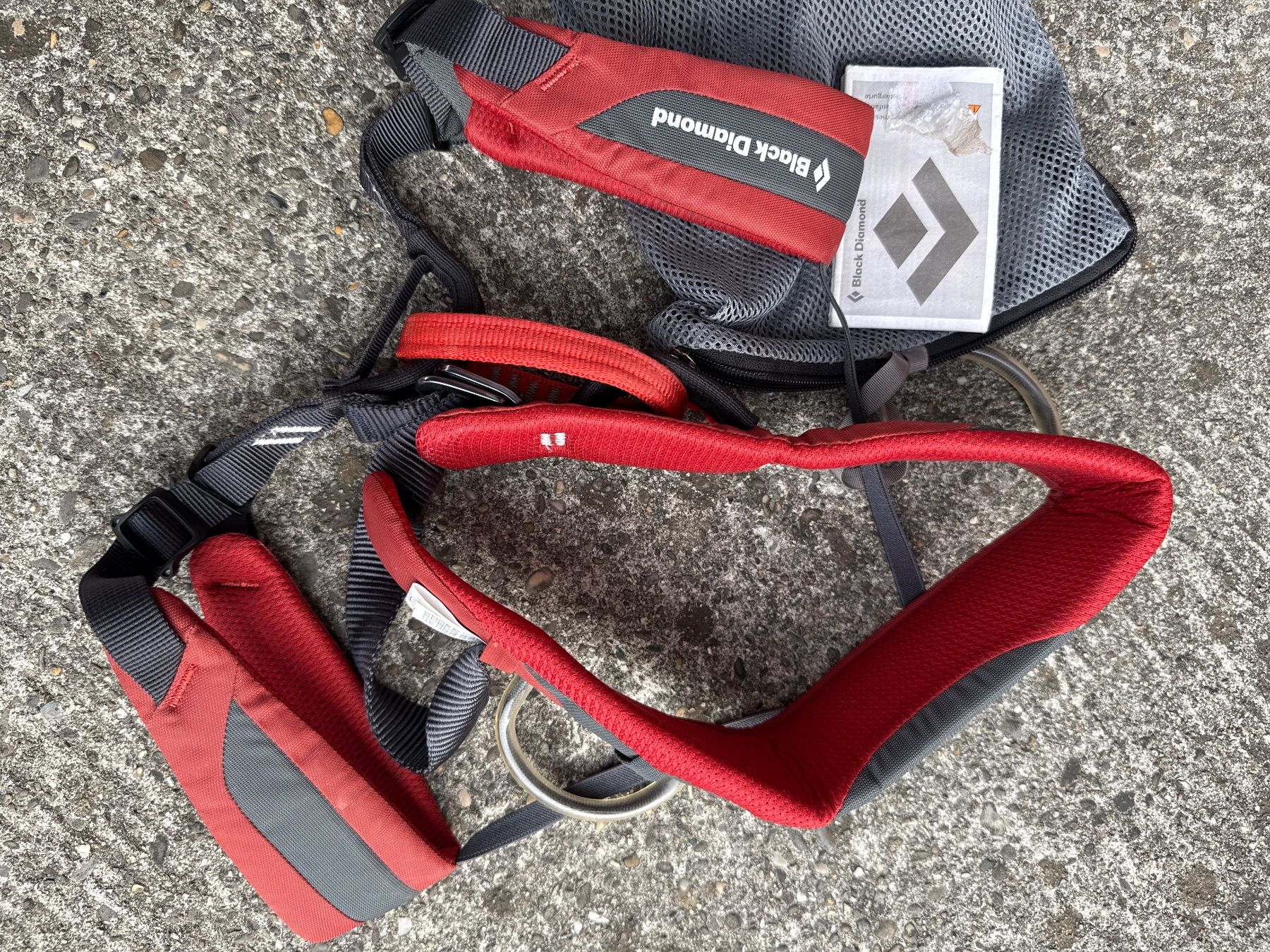 Black Diamond Attrezzatura da arrampicata: Kinder Klettergurt Black Diamond – Usato da Wiedlisbach venduto da Stoff76 1