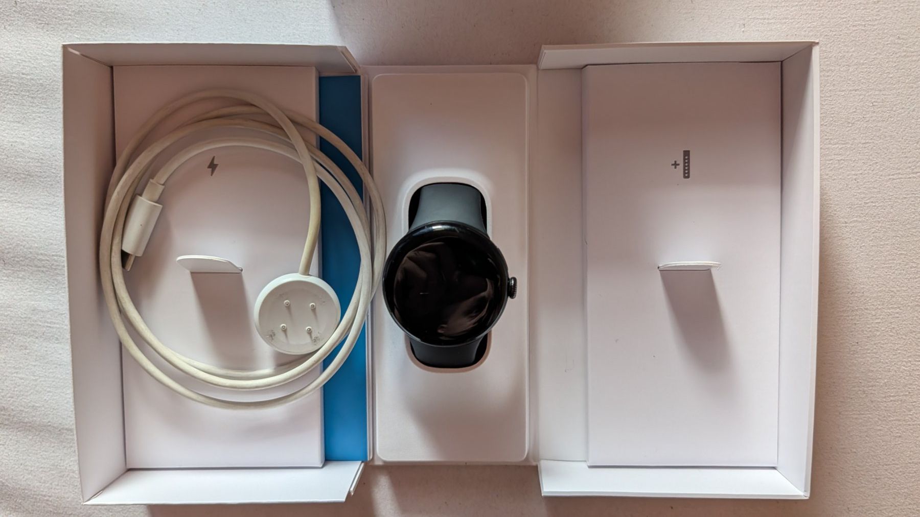 Google Smartwatch: Google Pixel Watch 2 mit Ladekabel in Originalverpackung – Usato da Bärau venduto da Silas16 2