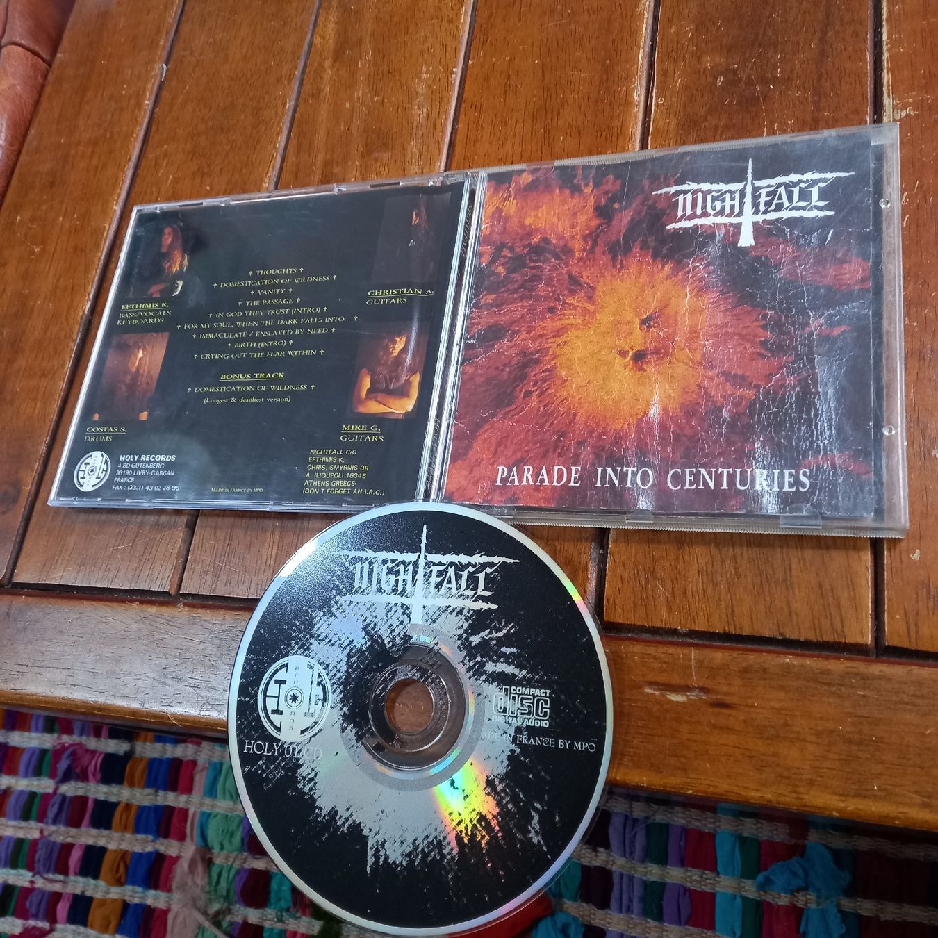 CD: nightfall - parade... – Usato da St-Cergue venduto da VeganWarrior