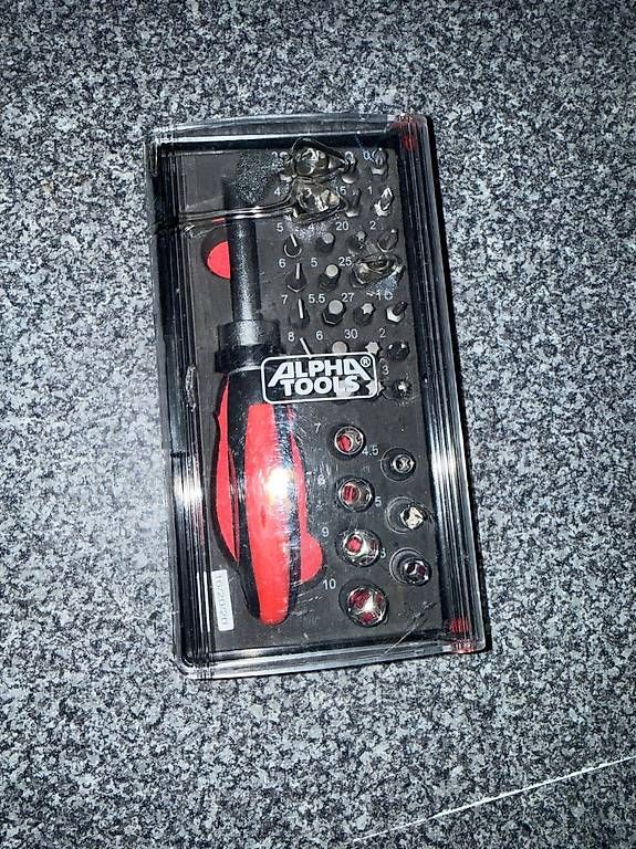 Tutti gli attrezzi: Alpha Tools Bit-Set – Usato da Bern venduto da thu_ctq8