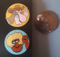 2 pin's Saggay grand format bd B. Shelton