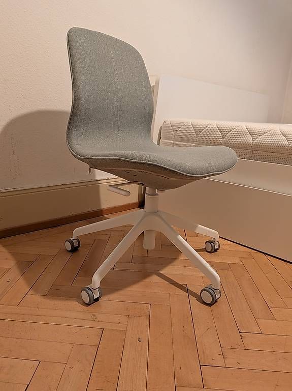 Stühle: Gratis Bürostuhl Stuhl IKEA  – Gebraucht aus Uerikon von timbw