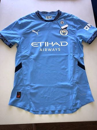 Puma Man City Trikot Box authentic Gr.L Neu