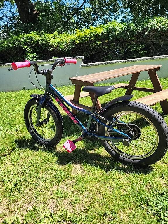 Biciclette: VTT enfant Trek 16 pouces  – Usato da Arzier-Le Muids venduto da charly_04 1