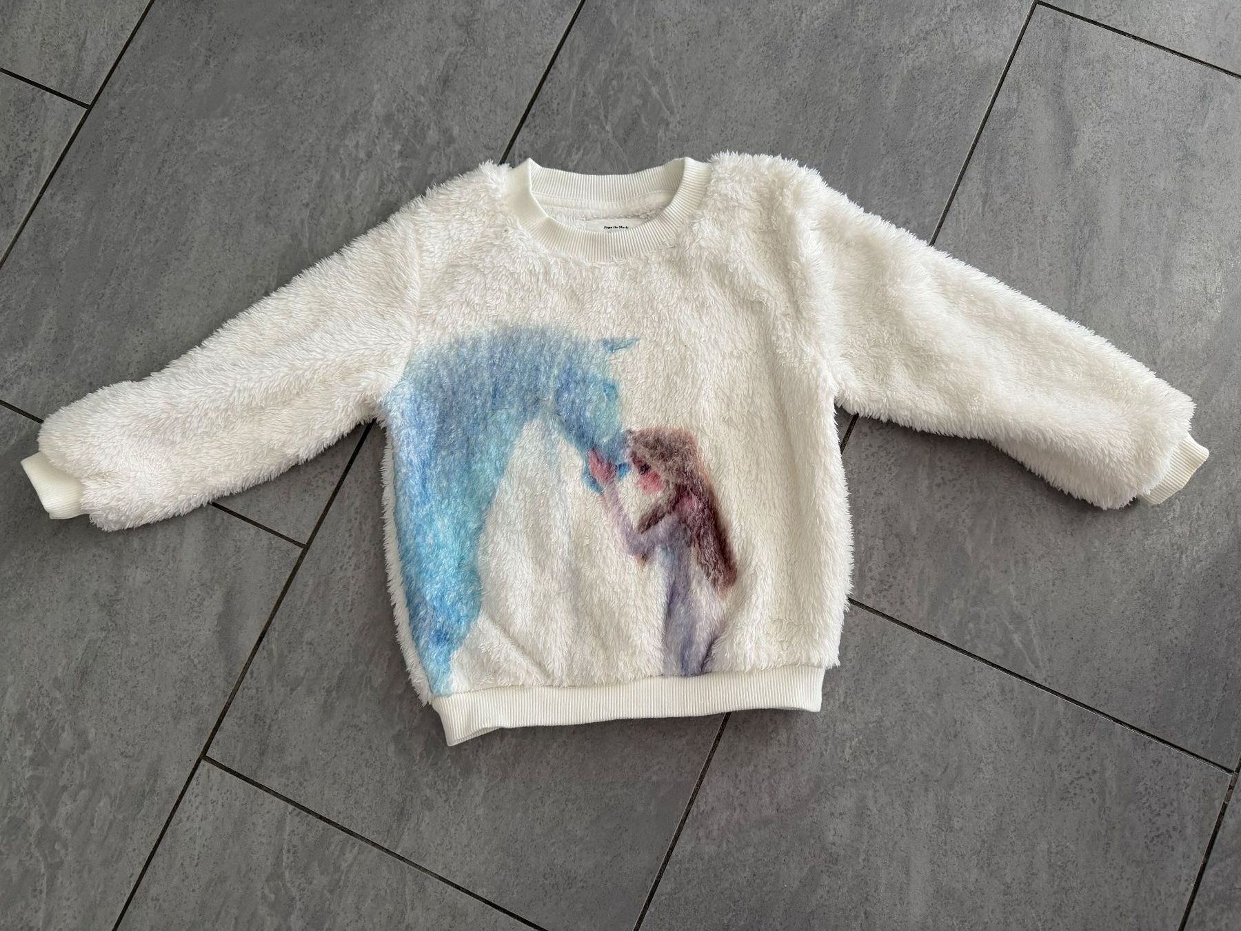 C&A Maglioni & Felpe: Pullover - Grösse 110 - Frozen II Disney C&A – Usato da Bülach venduto da Loredana13