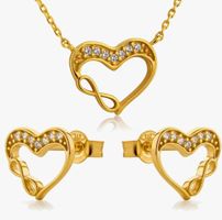 Herz-Ohrstecker und Kette aus Echtgold