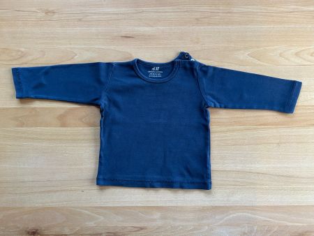 Dunkelblaues Baby Langarmshirt Grösse 80