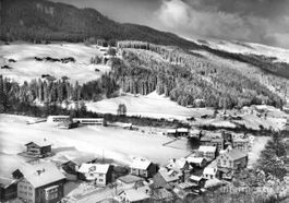 Churwalden GR // 1967 Dorf gegen Pradaschier Schnee
