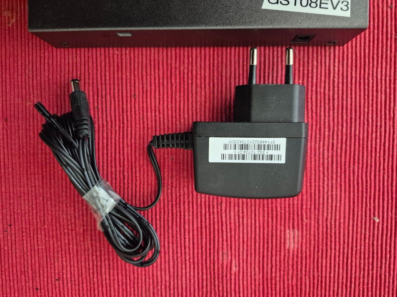 Netgear Hubs & Switches: Smart Switch 1GB Netgear Pro Save Plus GS108EV3 – Gebraucht aus Nottwil von Gorillale 4