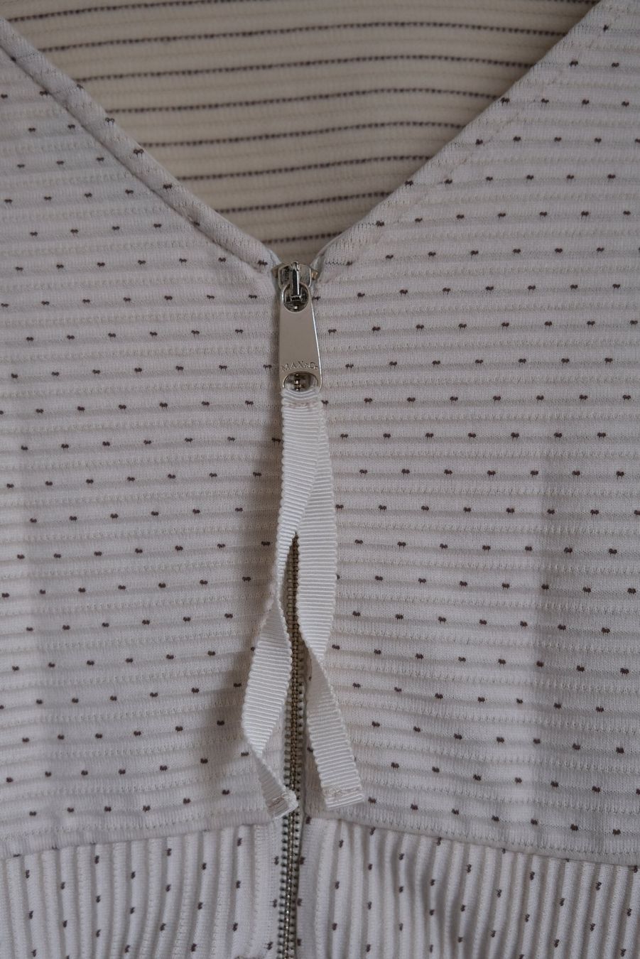 Kleider: Max&Co Kleid beige gepunktet – Gebraucht aus Zürich von sjoanne 2