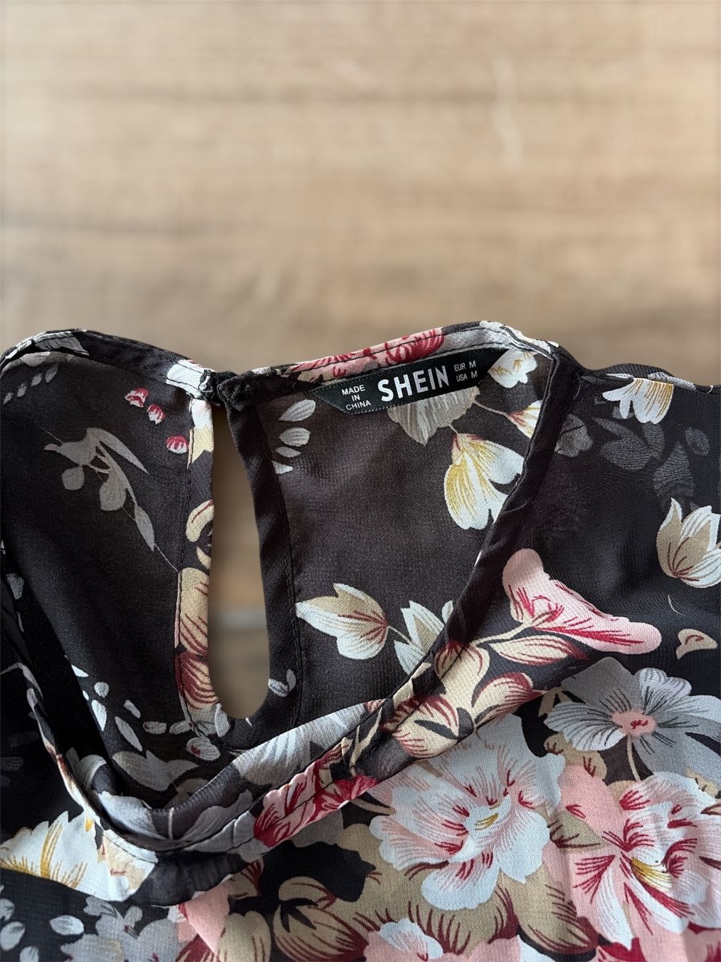 Shein Blusen: Shein Bluse schwarz Blumenmuster Gr. M – Neu (gemäss Beschreibung) aus Thundorf von pag_9852 1