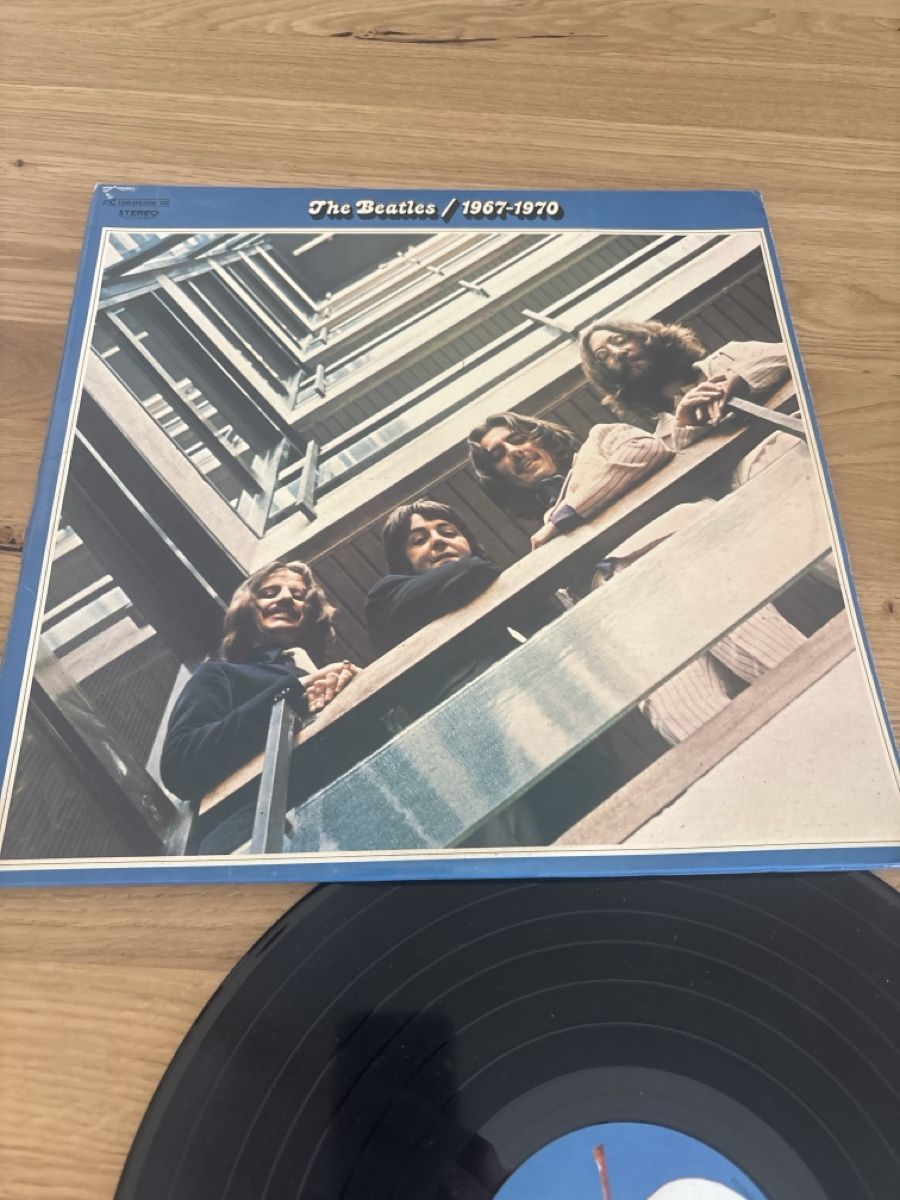 Dischi in vinile: The Beatles / 1967-1970 Double LP 1973  – Usato da Courchapoix venduto da Jubo1