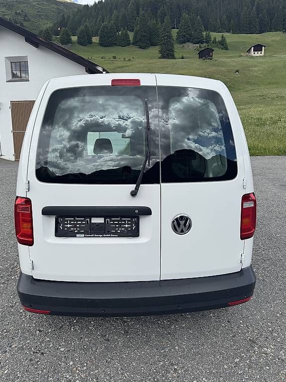 Véhicules utilitaires: Caddy 4motion 2.0Tdi – D'occasion à Davos Dorf par mar_5gwh 2