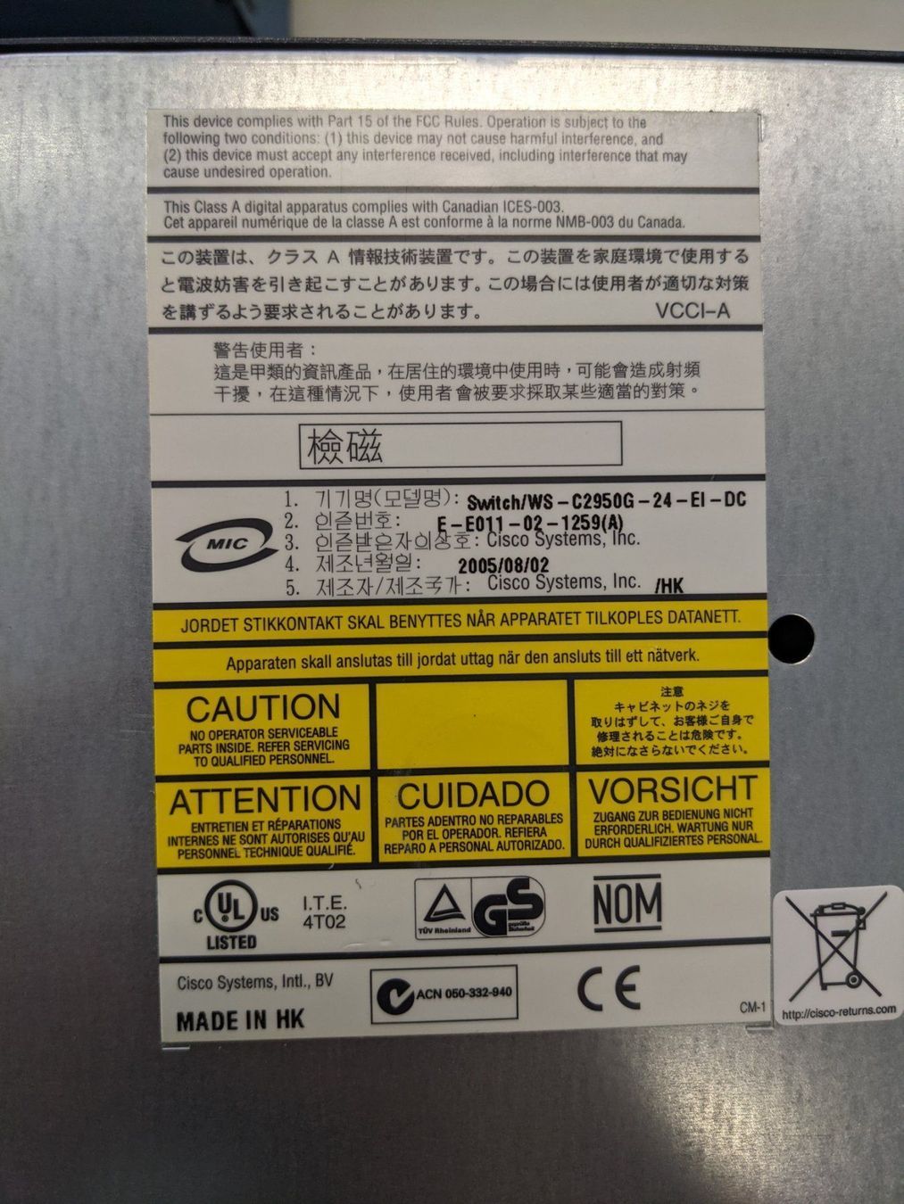 Cisco Modems & Router: Cisco 2950 Switch -DC – Gebraucht aus Glattpark (Opfikon) von Jams02 4