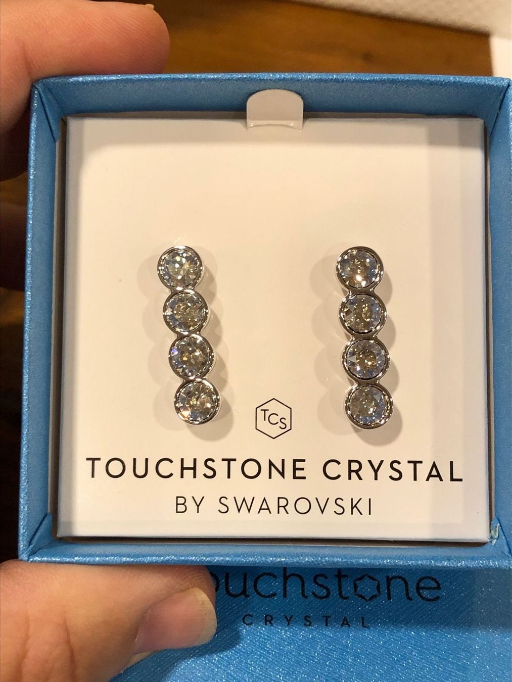 Swarovski Ohrringe & -stecker: Swarovski Ohrringe (1593EF) – Neu und originalverpackt aus Adliswil von RedDelicious 1