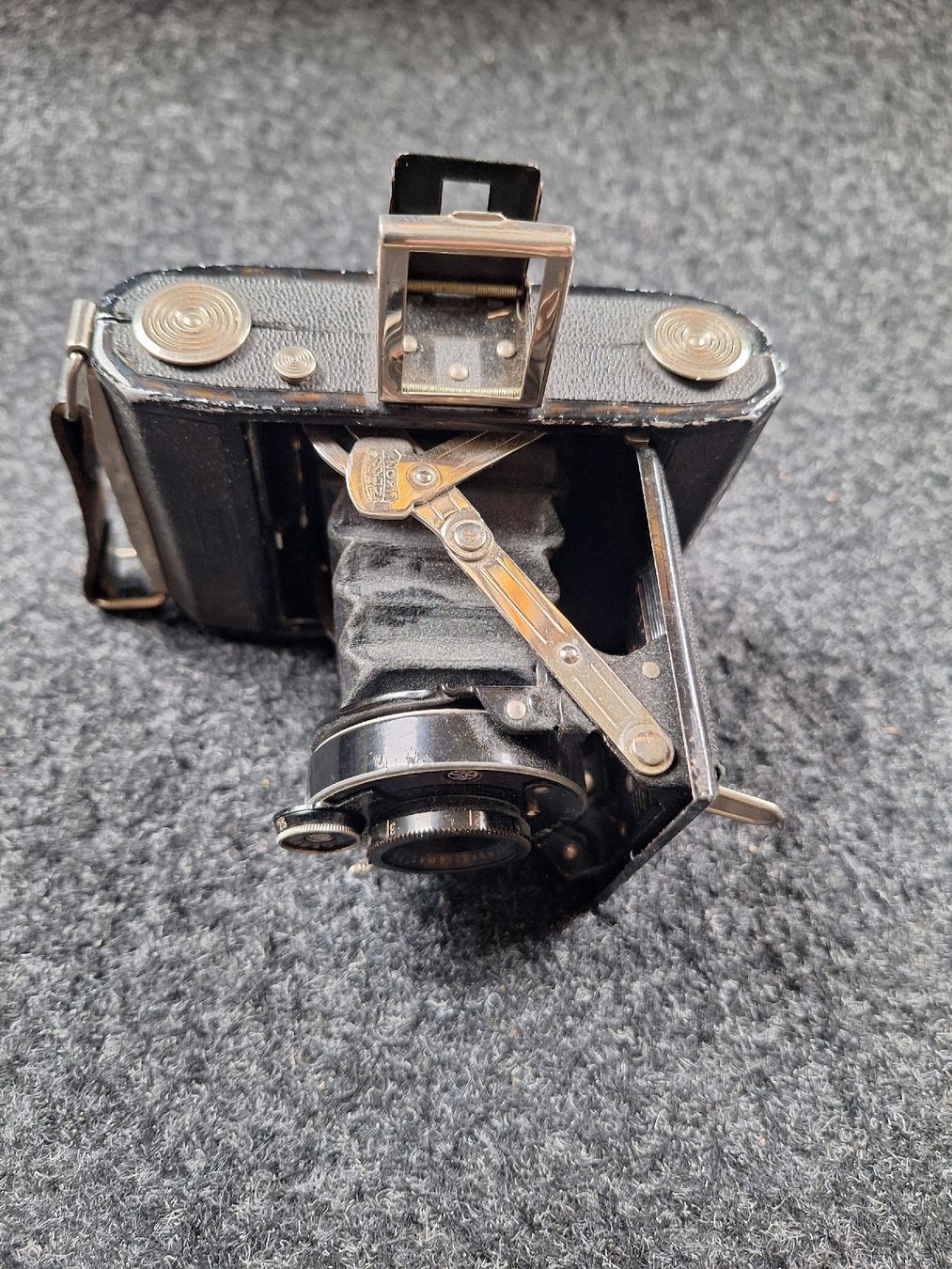 Zeiss Fotocamera: ANTIKER FOTOAPPARAT 1939 – Usato da Niederwangen BE venduto da pfiff02