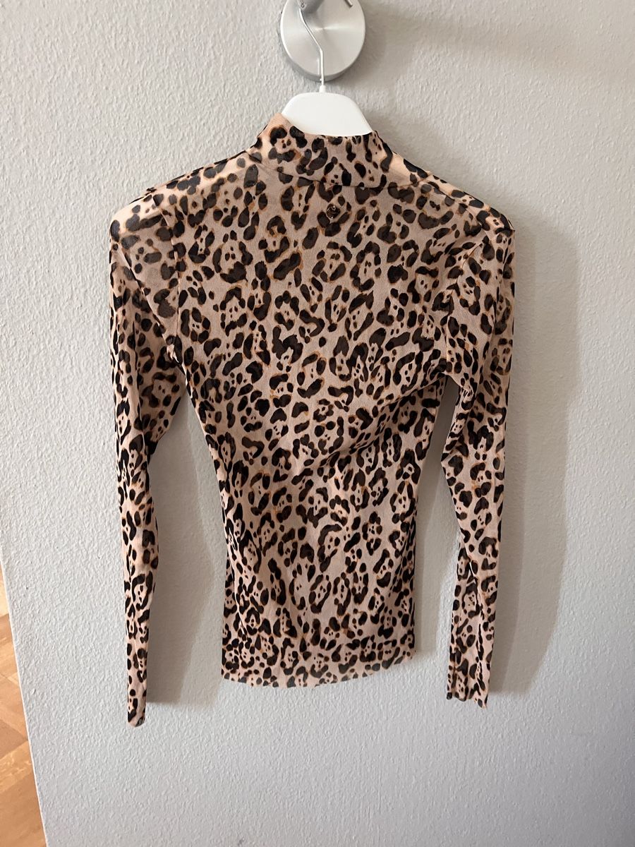 Marc Cain T-shirt: Shirt Marc Cain, Gr. 34, Leo  – Usato da Solothurn venduto da Brini06 2