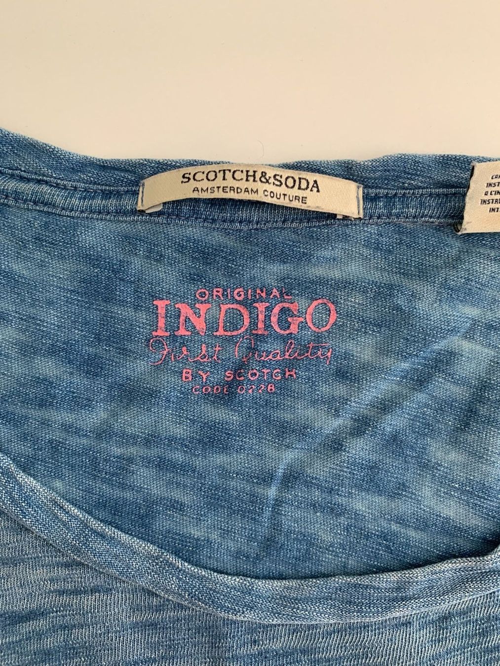 Maison Scotch T-shirt: SCOTCH & SODA - T-Shirt blau S – Usato da Zürich venduto da Diazaio 1
