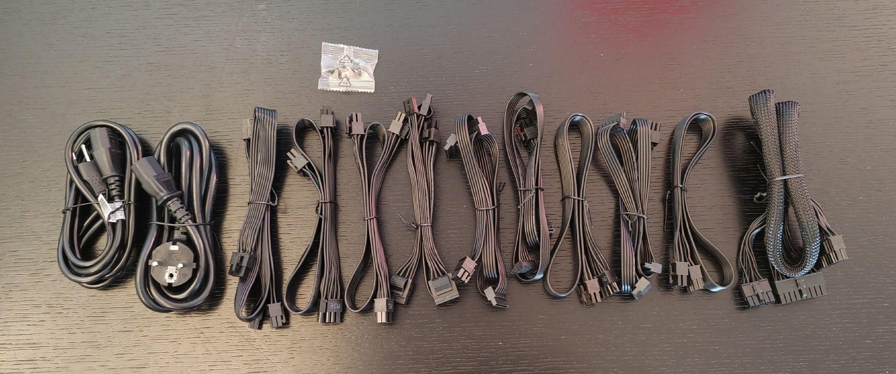 Chieftec Componenti elettronici: Chieftec Bdf-1000c, 1000 W - Neu – Nuovo e nell'imballaggio originale da Bern venduto da PrettyGood 5
