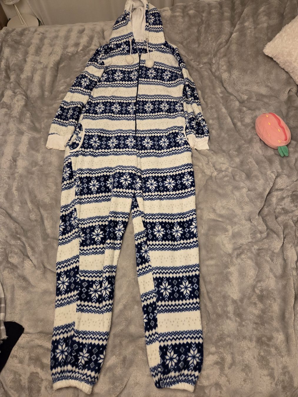 Tute: Lesara Onesie/Jumpsuit, Grösse M, Wintermuster, – Usato da Siebnen venduto da rog_29ss
