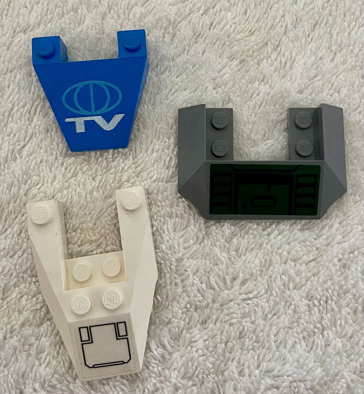 Lego Kit di costruzioni: Lego 3 x Wedge – Usato da Höri venduto da PSMarinho