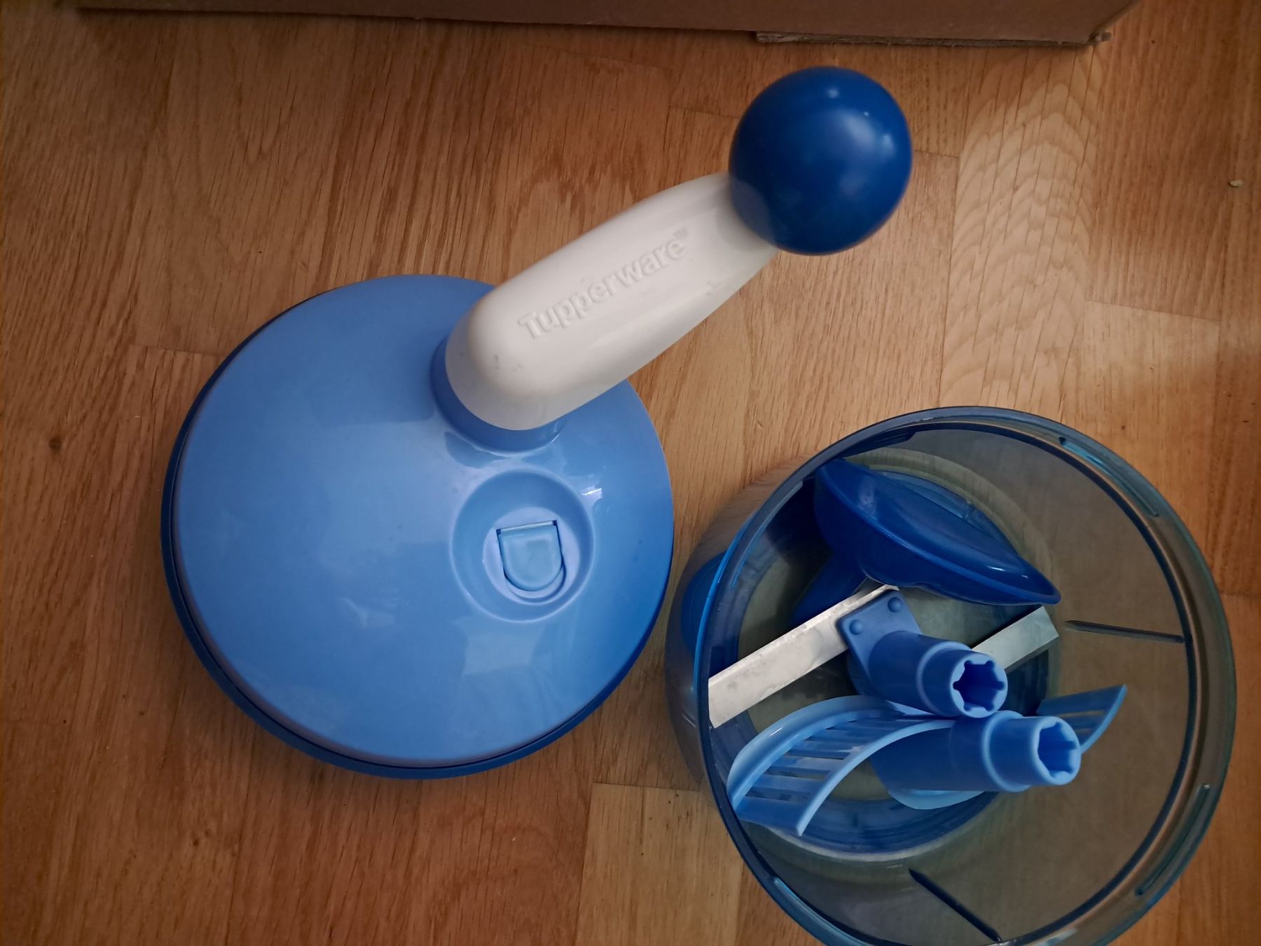 Tupperware Küchengeräte: Tupperware Multizerkleinerer Tupperchef blau guter Zustand – Neu (gemäss Beschreibung) aus Turgi von Lenggin