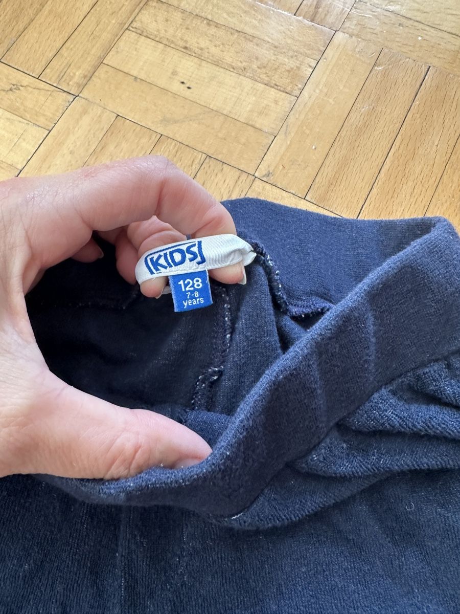 Pullover & Sweatshirts: Frottee Kombi Pulli und Shorts – Gebraucht aus Zürich von Paleardi 7