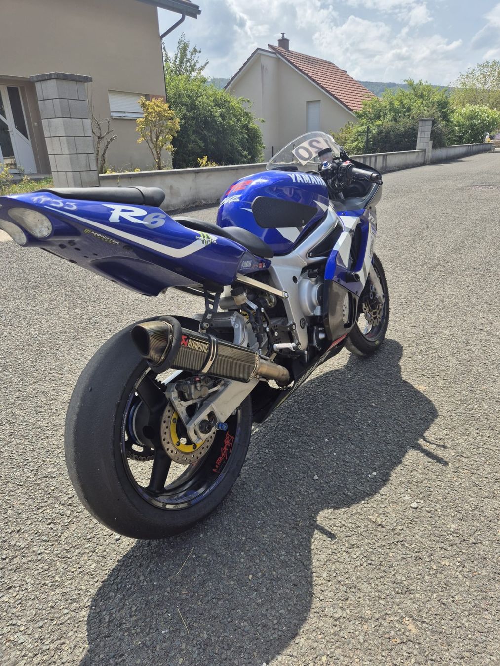 Piste: Moto r6 piste – Usato da Courgenay venduto da emi_2knw 1