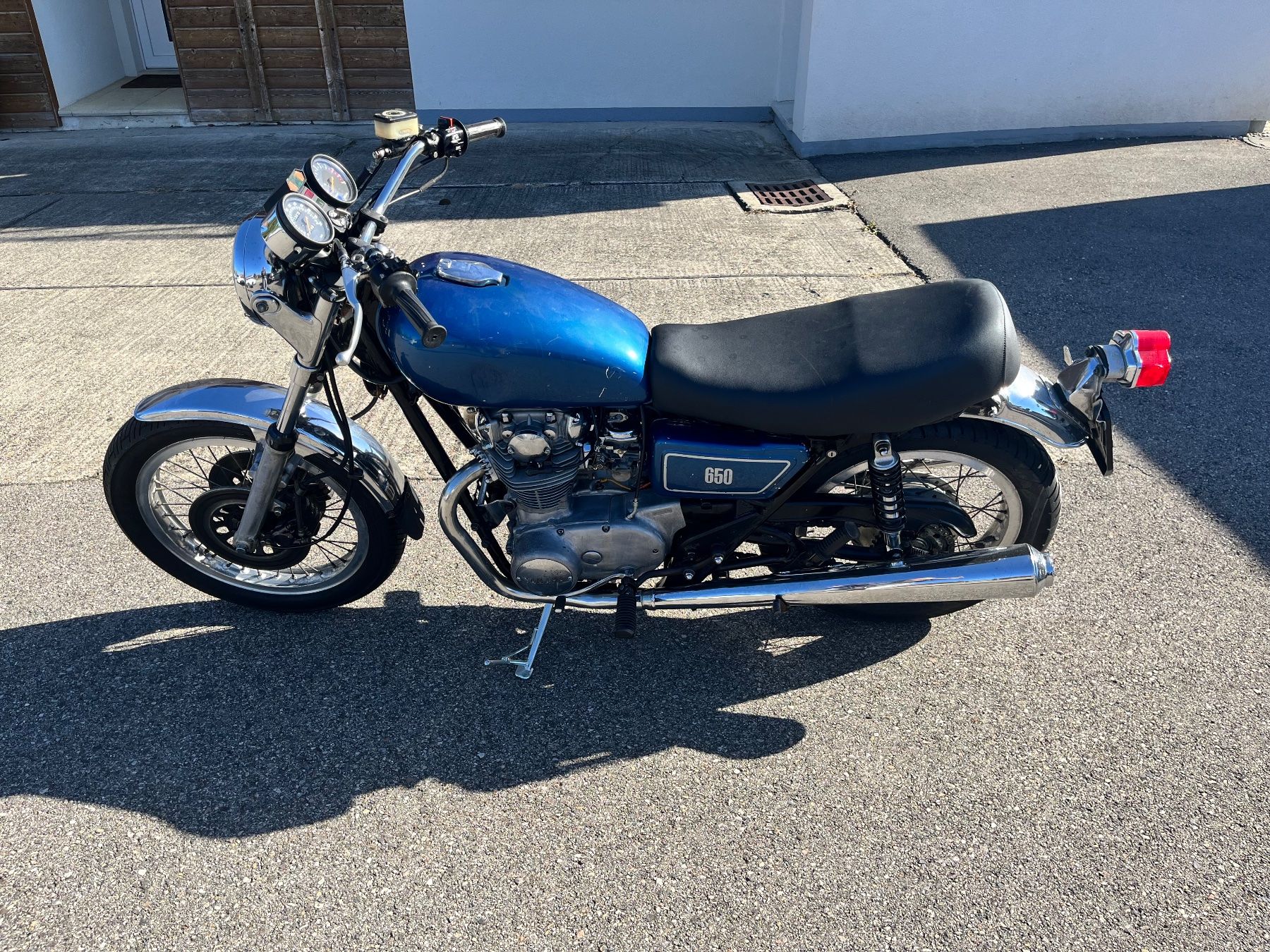 Yamaha Strada: Yamaha xs650 1977 – Difettoso da Montmagny venduto da XR77 1