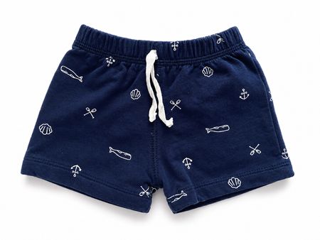 Kurze Hose 62