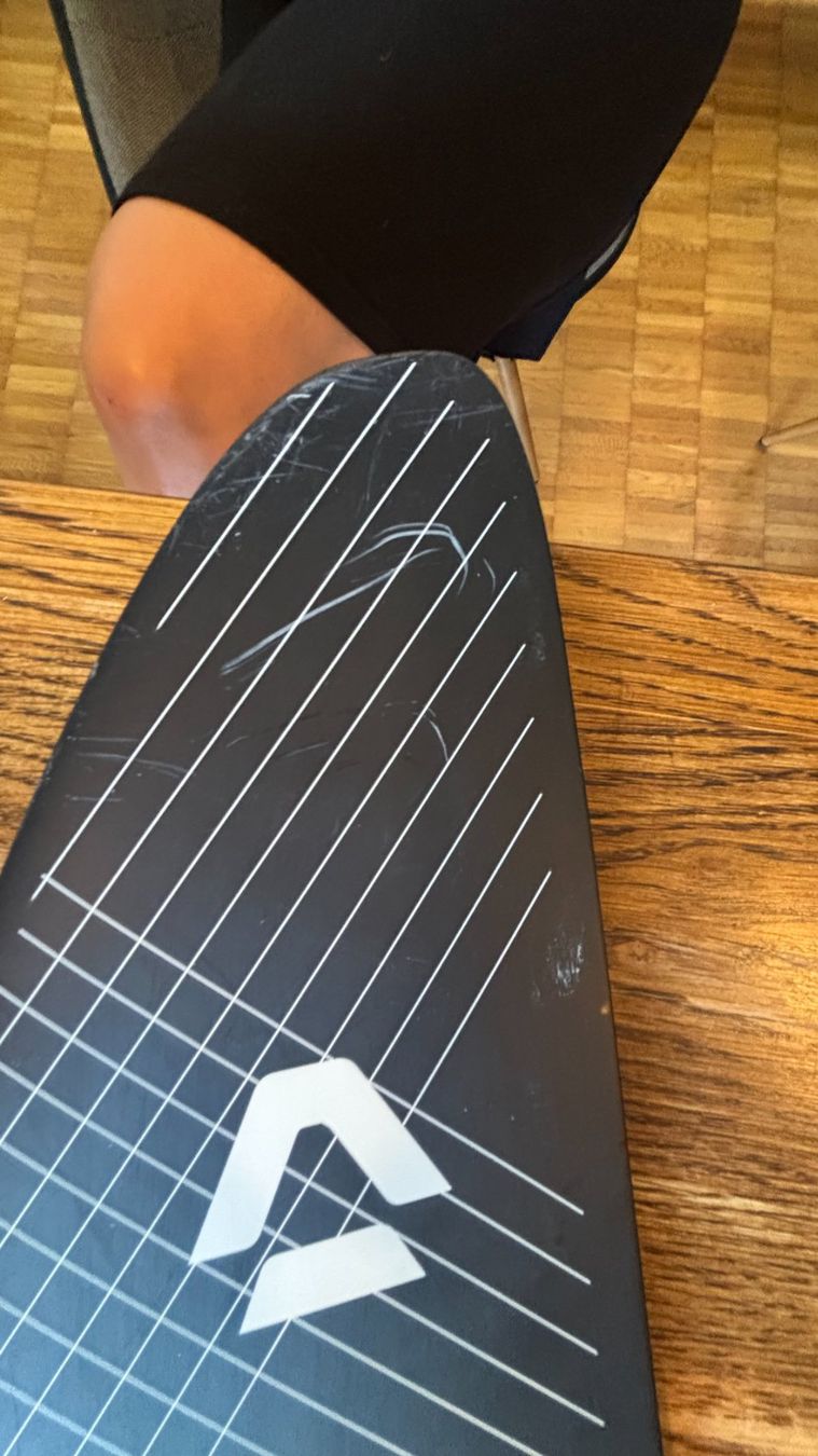 Tavole da surf e di nuoto: Duotone Wing Foil Set Free 2000/300ccm – Usato da Zürich venduto da Yeti-16 5