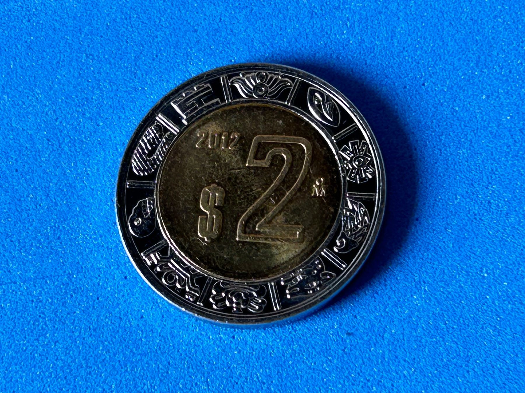 Toutes les monnaies: Mexico - 2 Pesos 2012 – D'occasion à Corcelles NE par AJKader 6