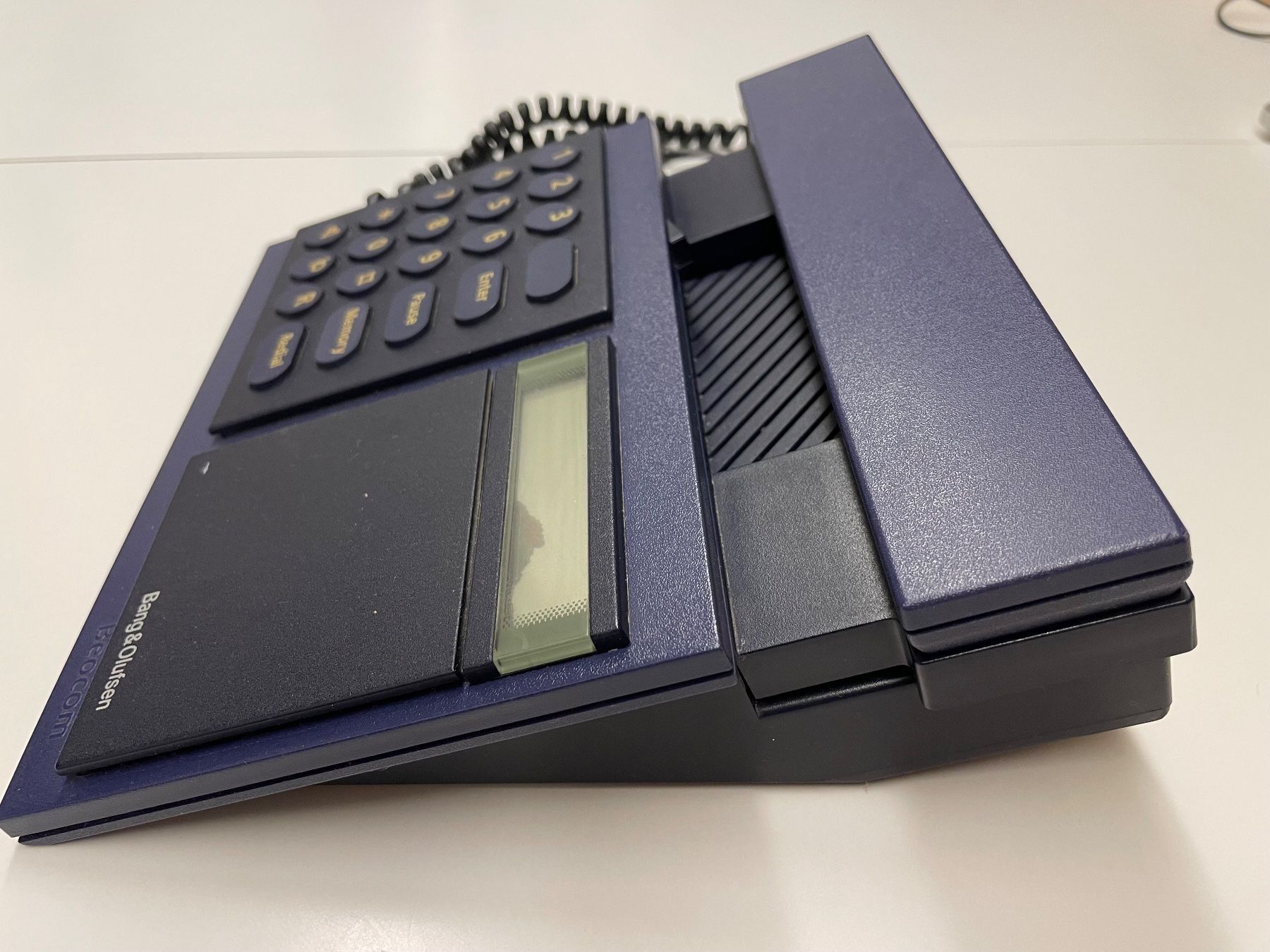 Bang & Olufsen Telefone: Analoges Tischtelefon Bang&Olufsen BeoCom 2000 – Gebraucht aus Thun von mrjinx 1