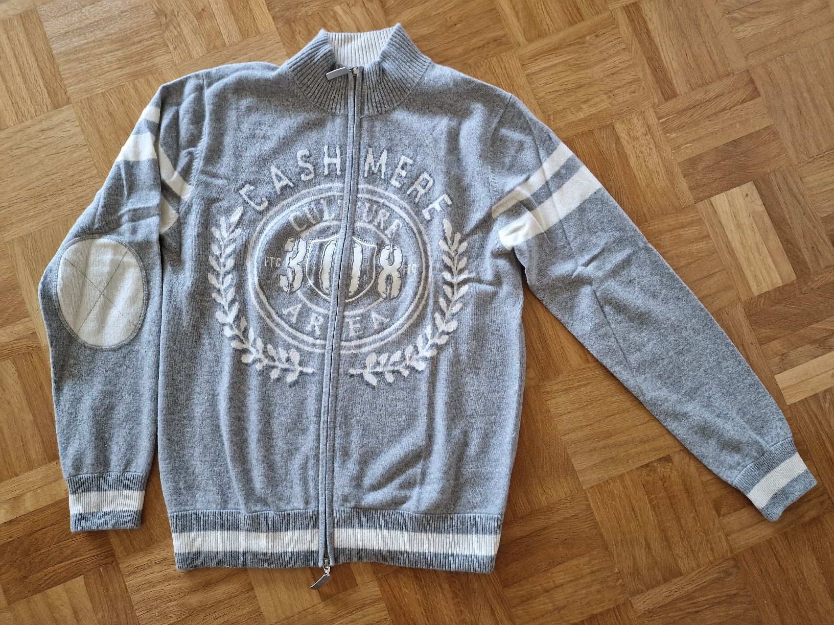 FTC Vestes: Herren Strickjacke FTC 100% Kaschmir Grau Grösse S/M – Neuf (Voir description) à Windisch par Pingu23