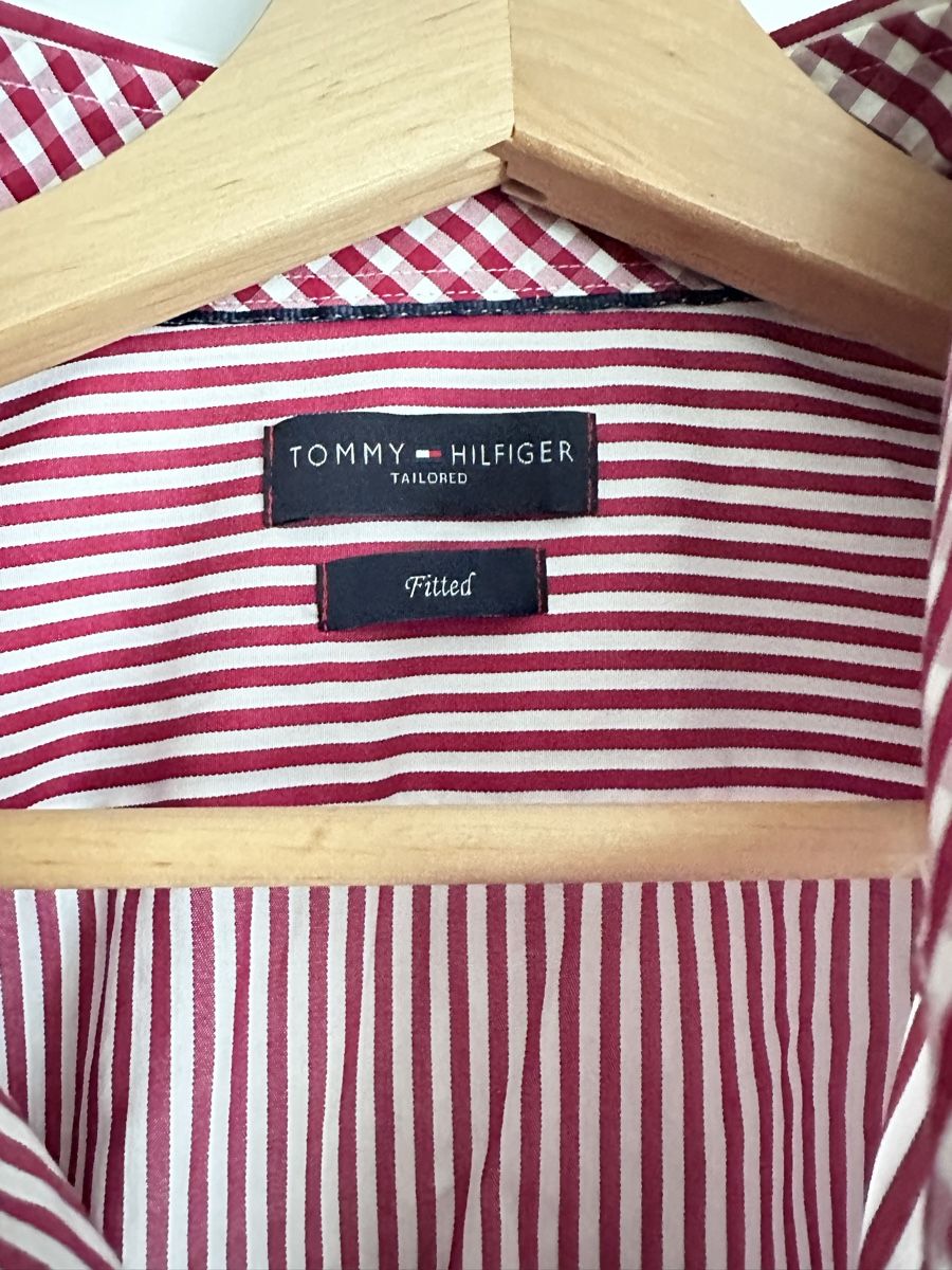 Tommy Hilfiger Hemden: Tommy Hilfiger Hemd wie neu – Gebraucht aus Glis von kos_52w5 1