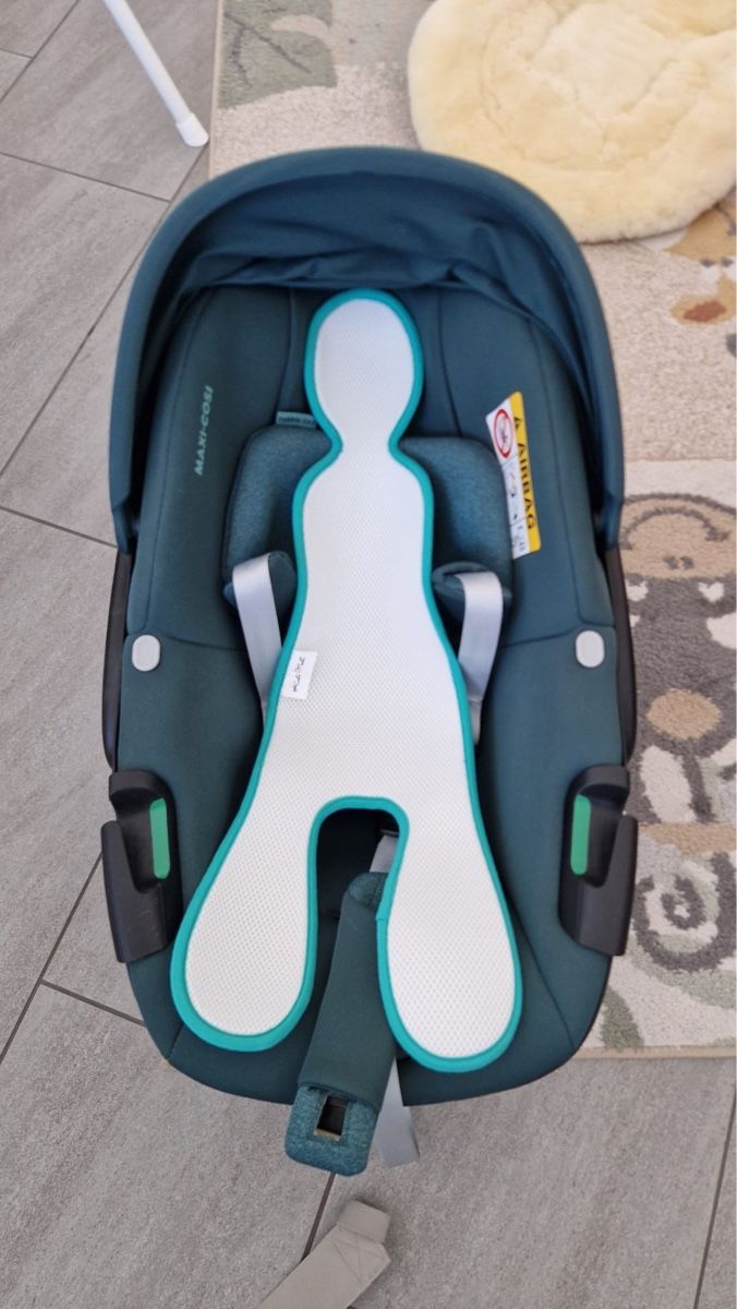 Maxi-Cosi Sièges auto: Babyschale Maxi Cosi pebble 360 – D'occasion à Wetzikon ZH par sal_v2jt 2
