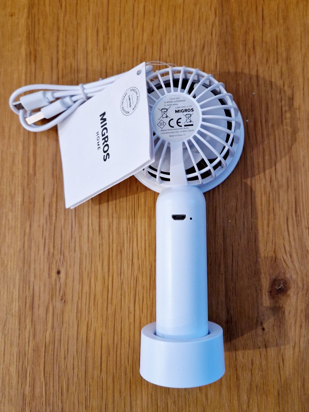 Ventilatoren: Mini Ventilator, USB, Handventilator,NEU – Neu und originalverpackt aus Siblingen von Vany_McDougall 4