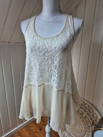 FOREVER 21 boho feen top spitzen sheer  beige  Grösse L