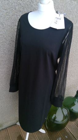 Robe noire manches transparentes Chicorée, taille L, NEUF